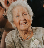 Yvette Desjardins St-Jacques