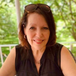 Kelly Lee Moore Champagne