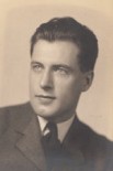 Leslie Selby