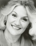 Gloria Summers