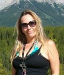 Lois Benneke