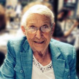 Elizabeth Doreen (Betty) Moore Hastings