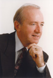Dr. André Vachon