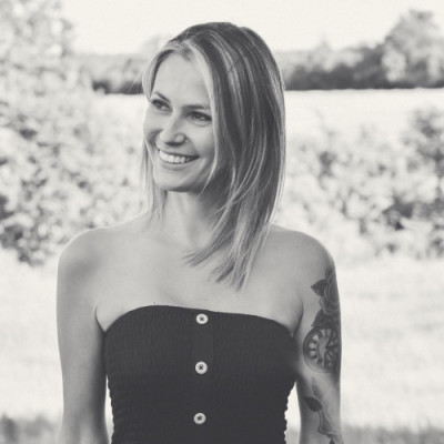 Véronique Jacob Véronique Jacob